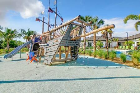 Cute Lakeview 2Br Condo With 2 Clubhouses 키시미 외부 사진