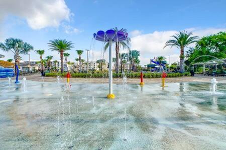 Cute Lakeview 2Br Condo With 2 Clubhouses 키시미 외부 사진